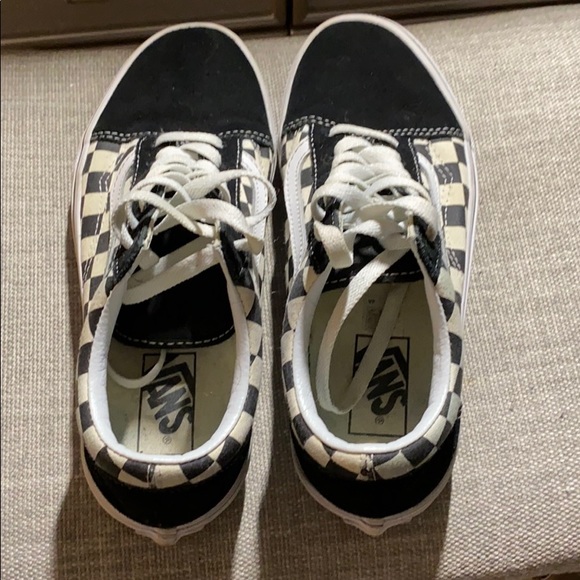Checkered vans - Picture 3 of 3